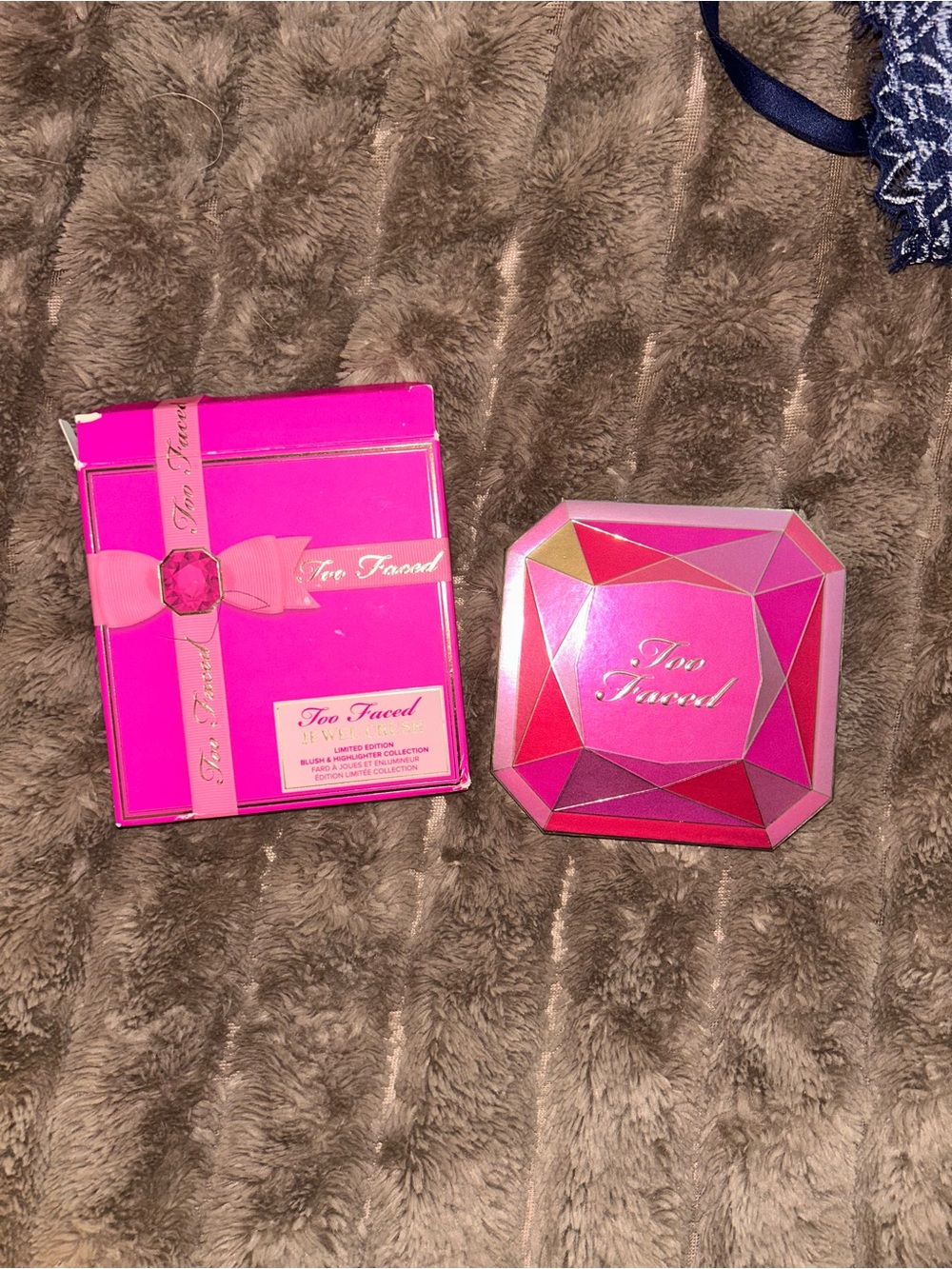Too Faced Bright Pink Gem Highlighter Compact